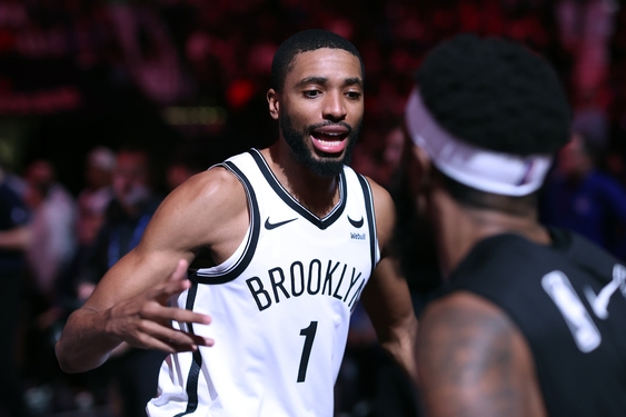 Mikal Bridges traded from Nets to Knicks in stunning pre-draft deal